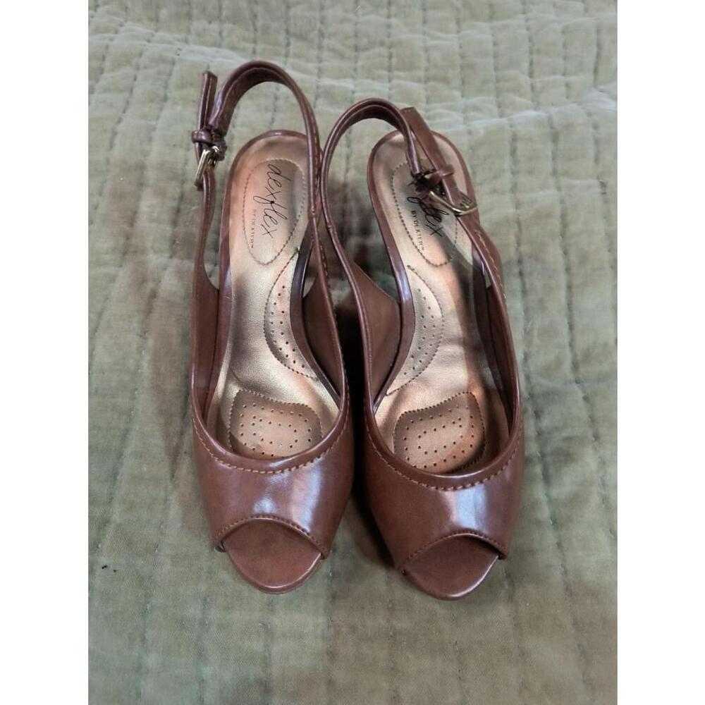 Dexflex Heels Great size 5